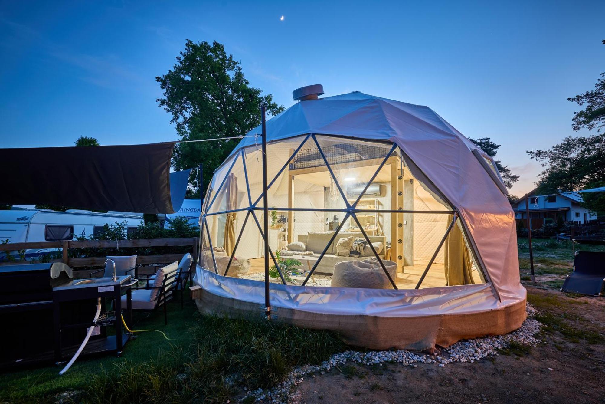 Glamping Slapy Hotel Exterior foto