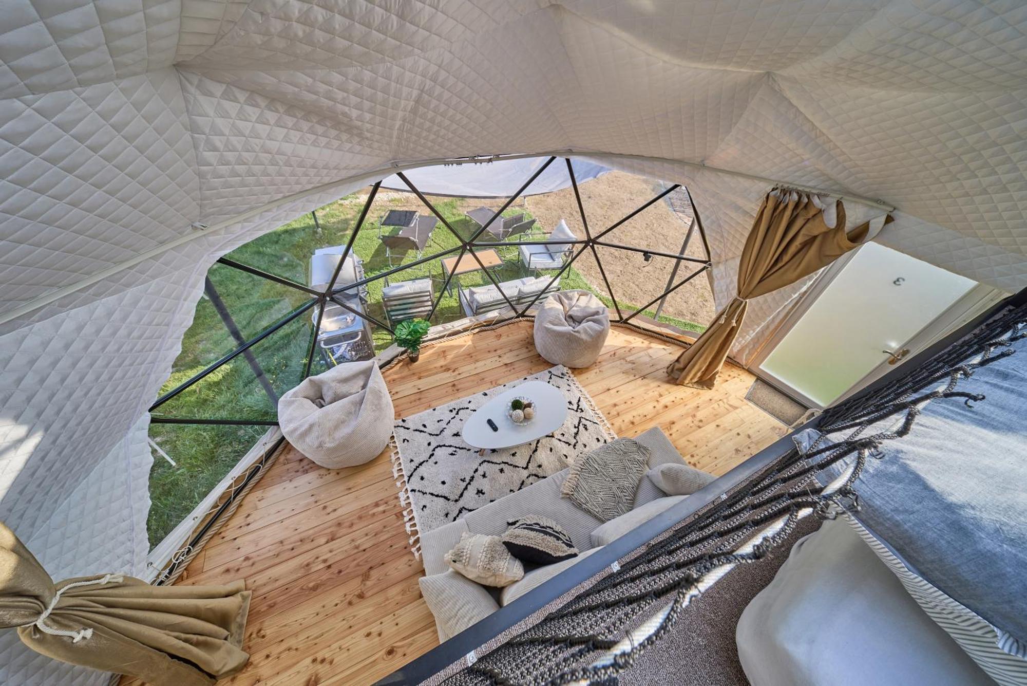 Glamping Slapy Hotel Exterior foto